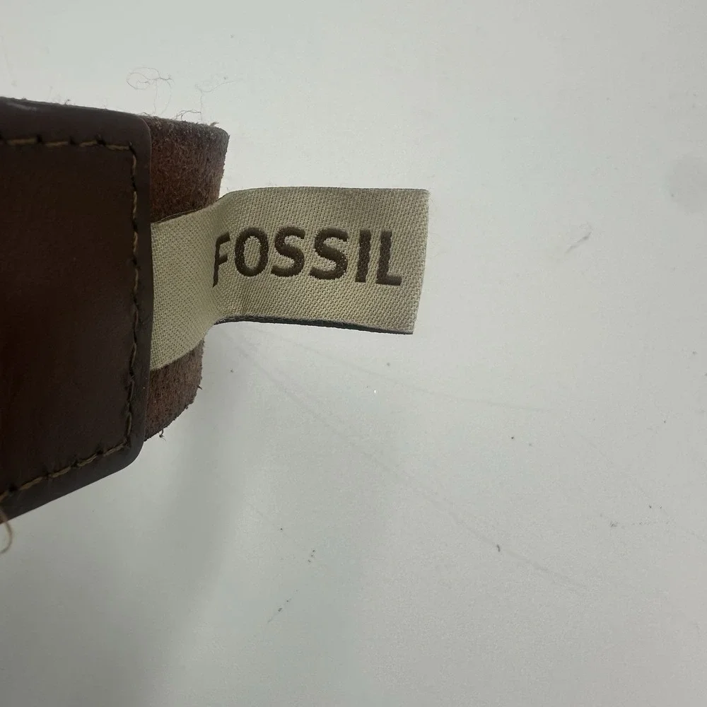 FOSSIL Brown Genuine Leather Mens 95/38 1.5